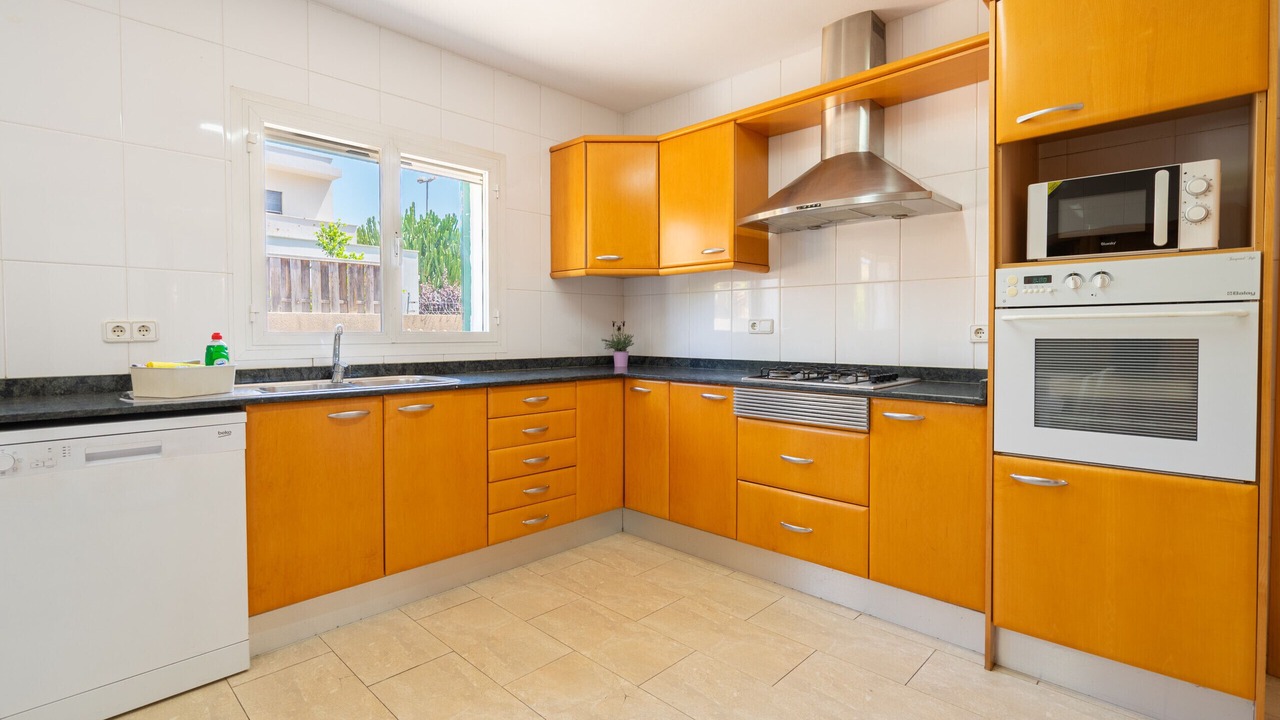 Photo of Kitchen in Les Meravelles