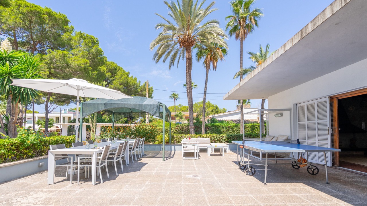 Photo of Outdoor in Les Meravelles