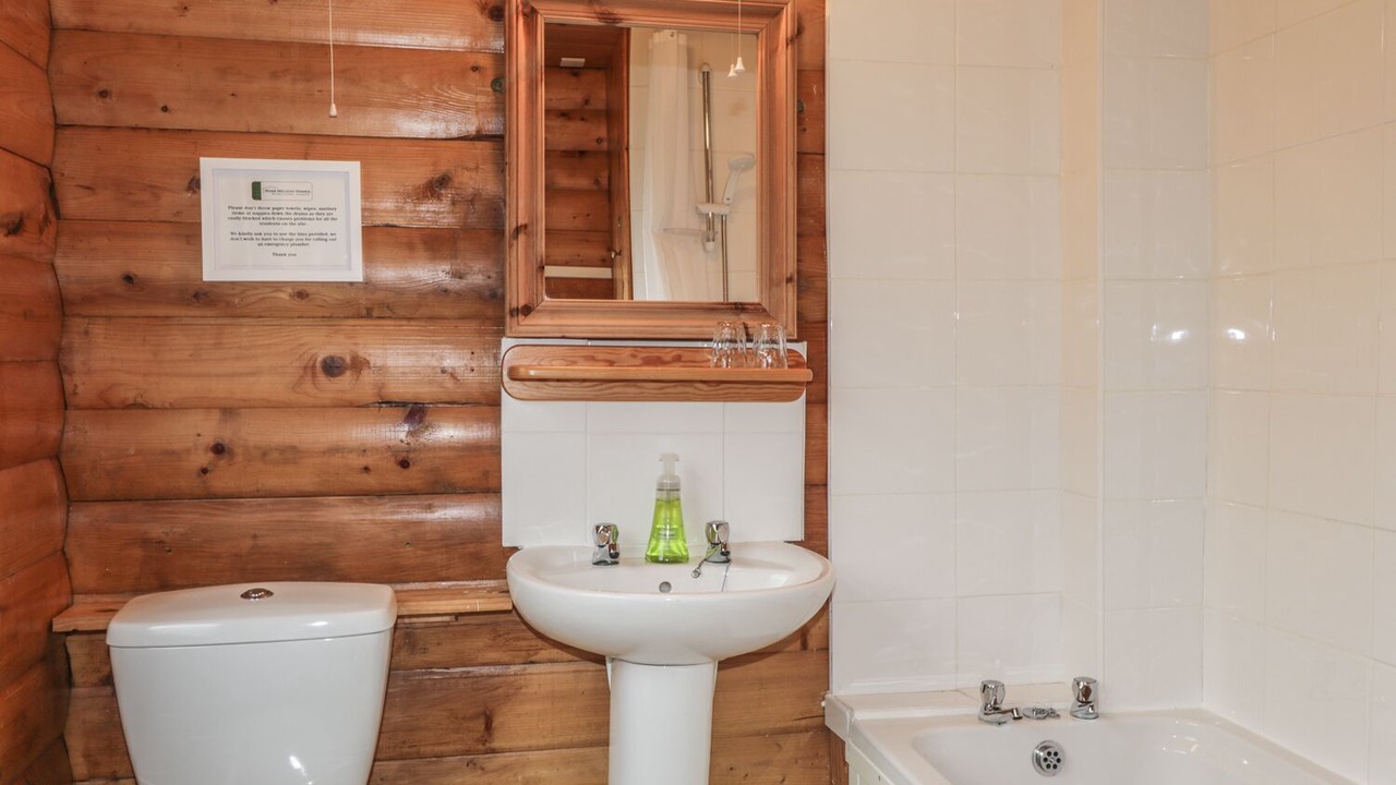 Photo of Bathroom in Marybank