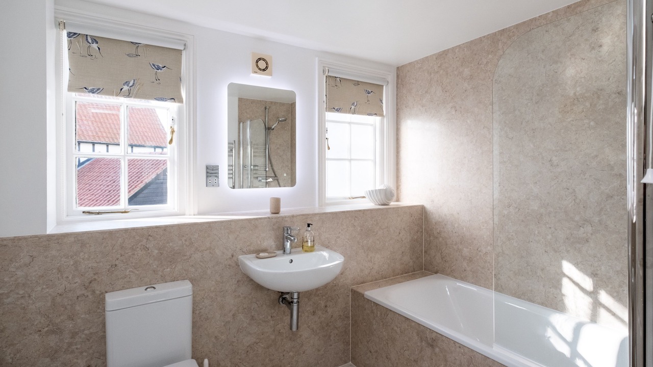 Photo of Bathroom in Thorpeness