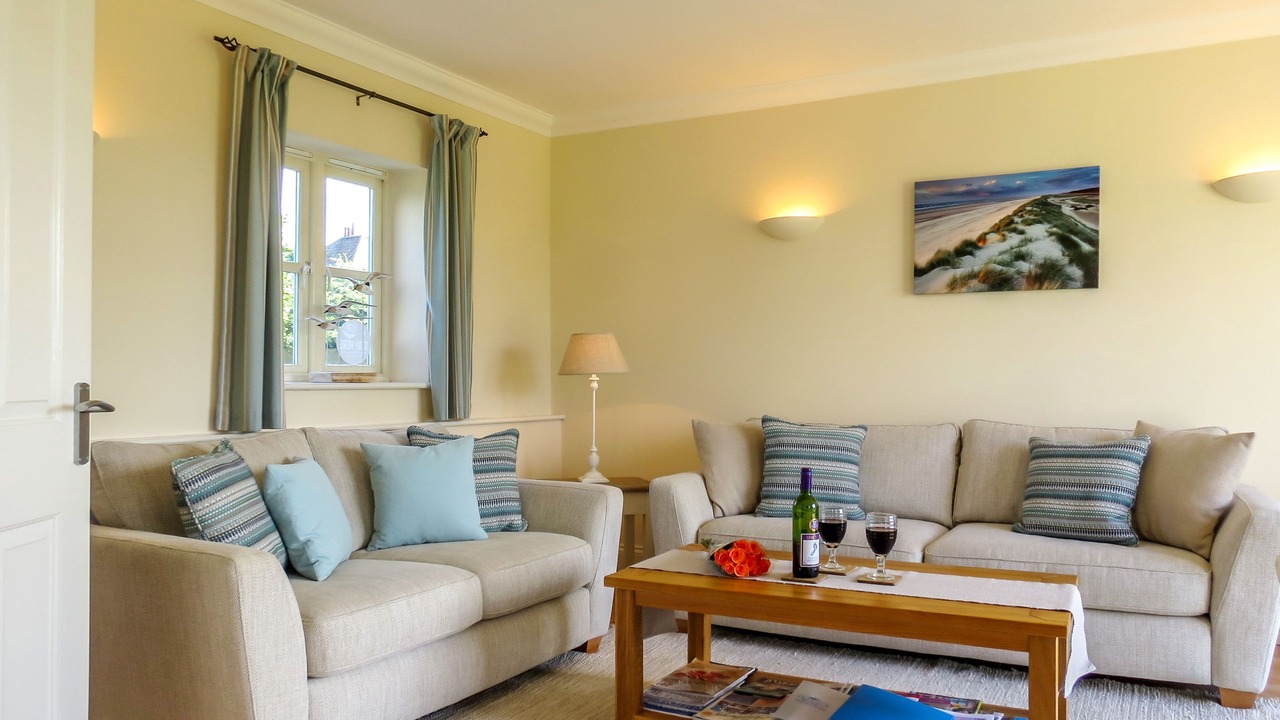 Photo of Livingroom in Saxmundham