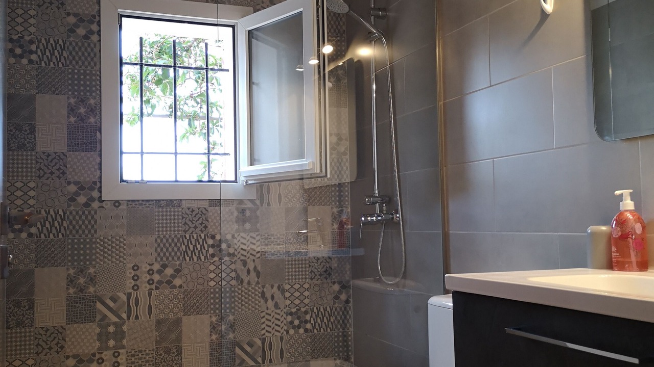 Photo of Bathroom in S Horta