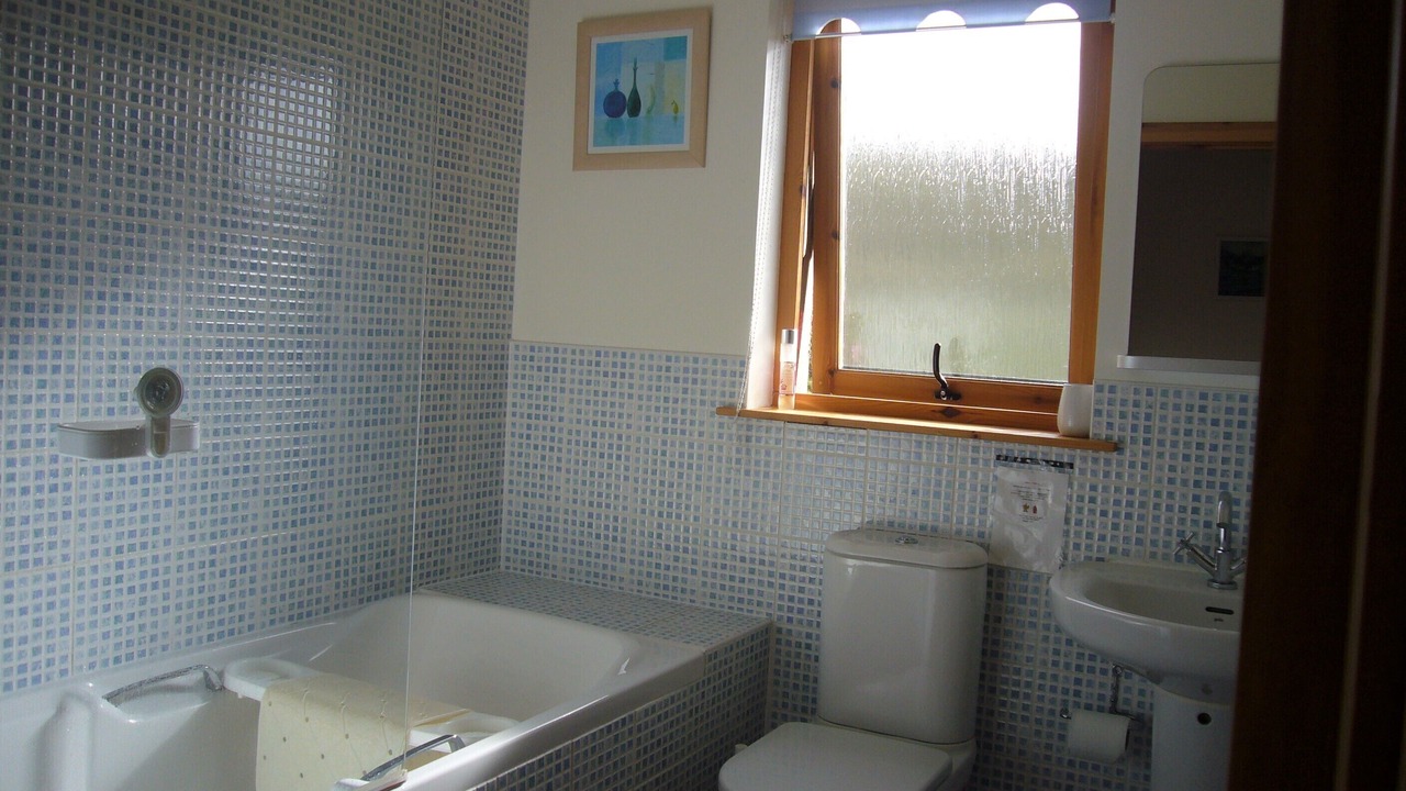 Photo of Bathroom in Melvaig