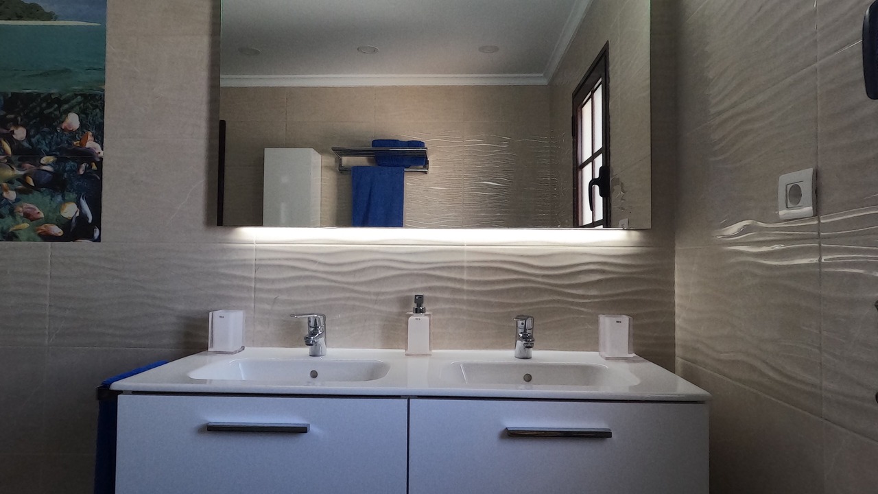 Photo of Bathroom in Puerto del Carmen