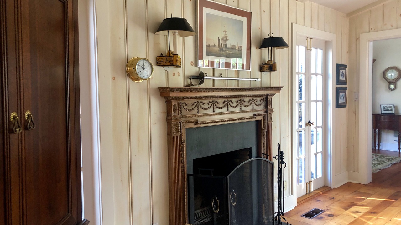 Photo of Bedroom in Old Town Historic District