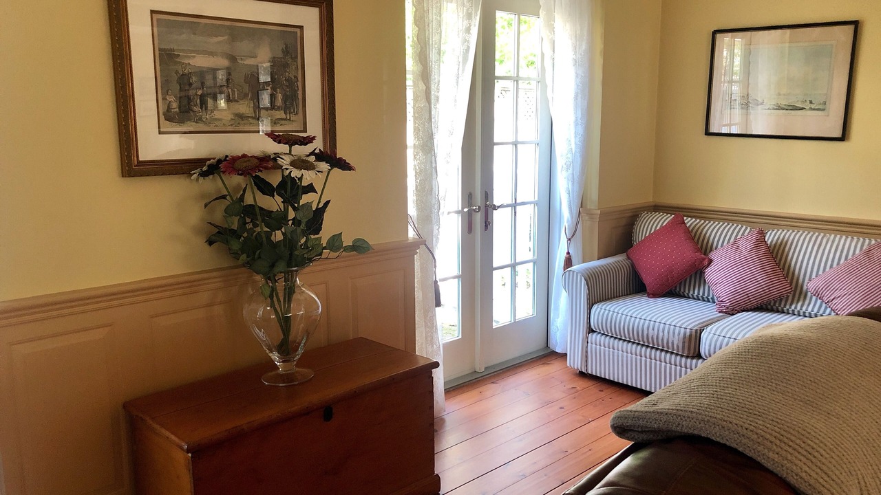 Photo of Livingroom in Old Town Historic District