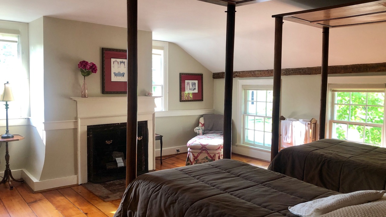 Photo of Bedroom in Old Town Historic District