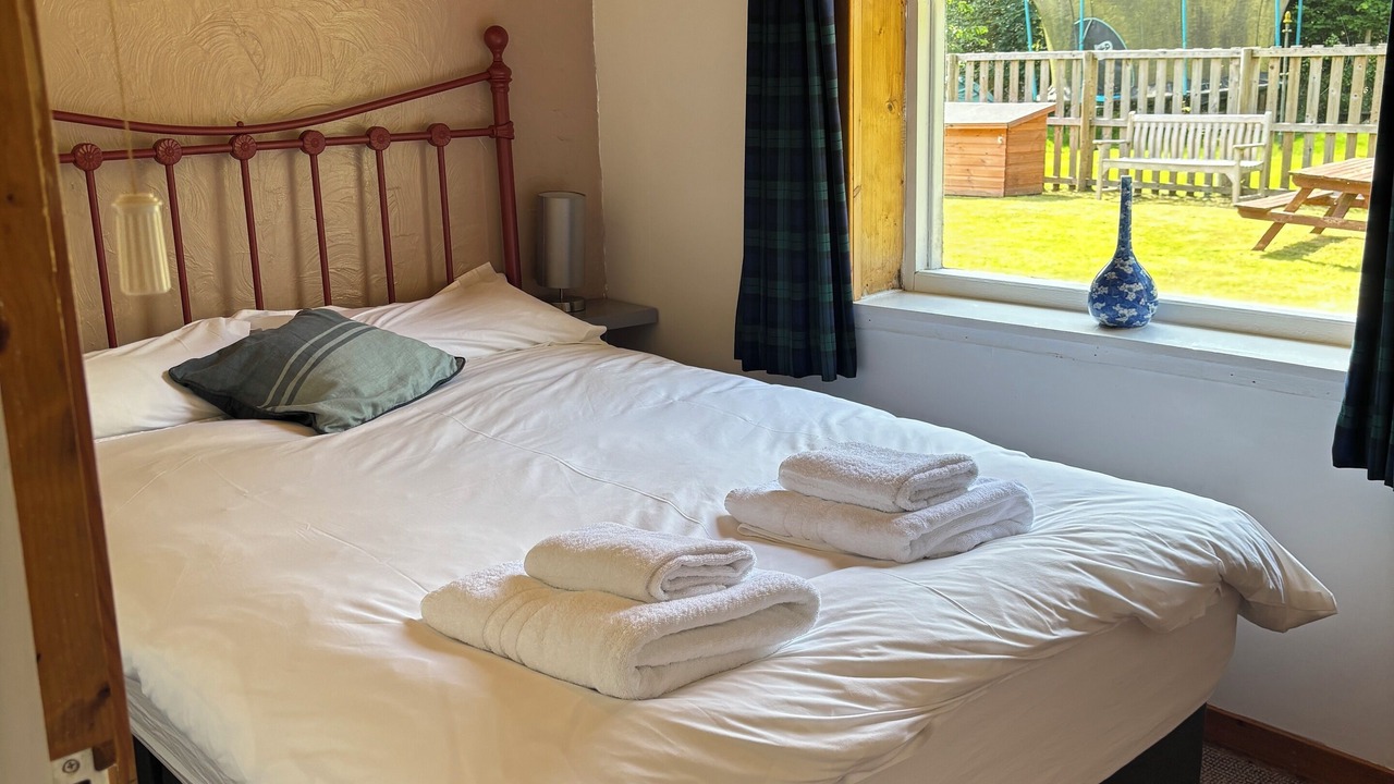 Photo of Bedroom in Lochearnhead