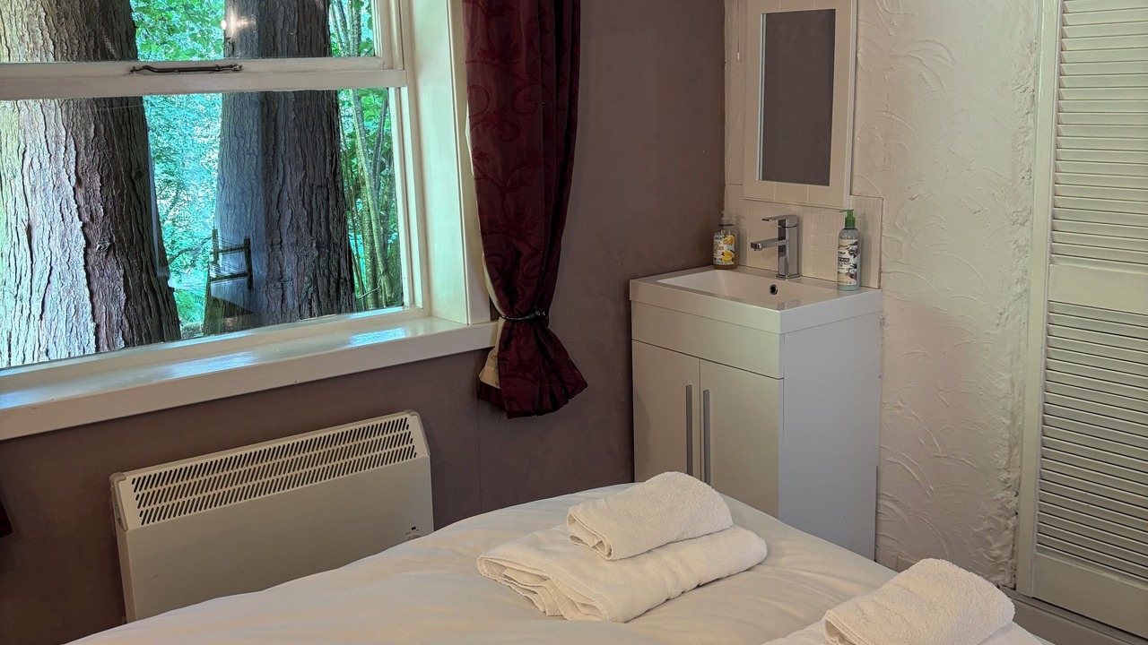 Photo of Bedroom in Lochearnhead
