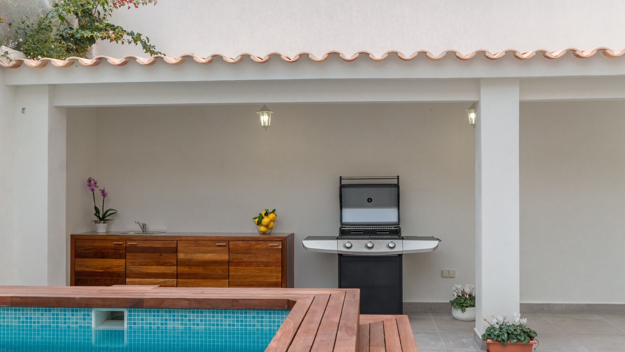 Photo of Outdoor in Foners