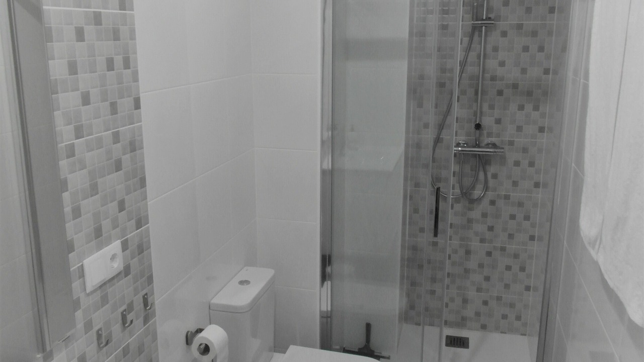 Photo of Bathroom in El Cabanyal