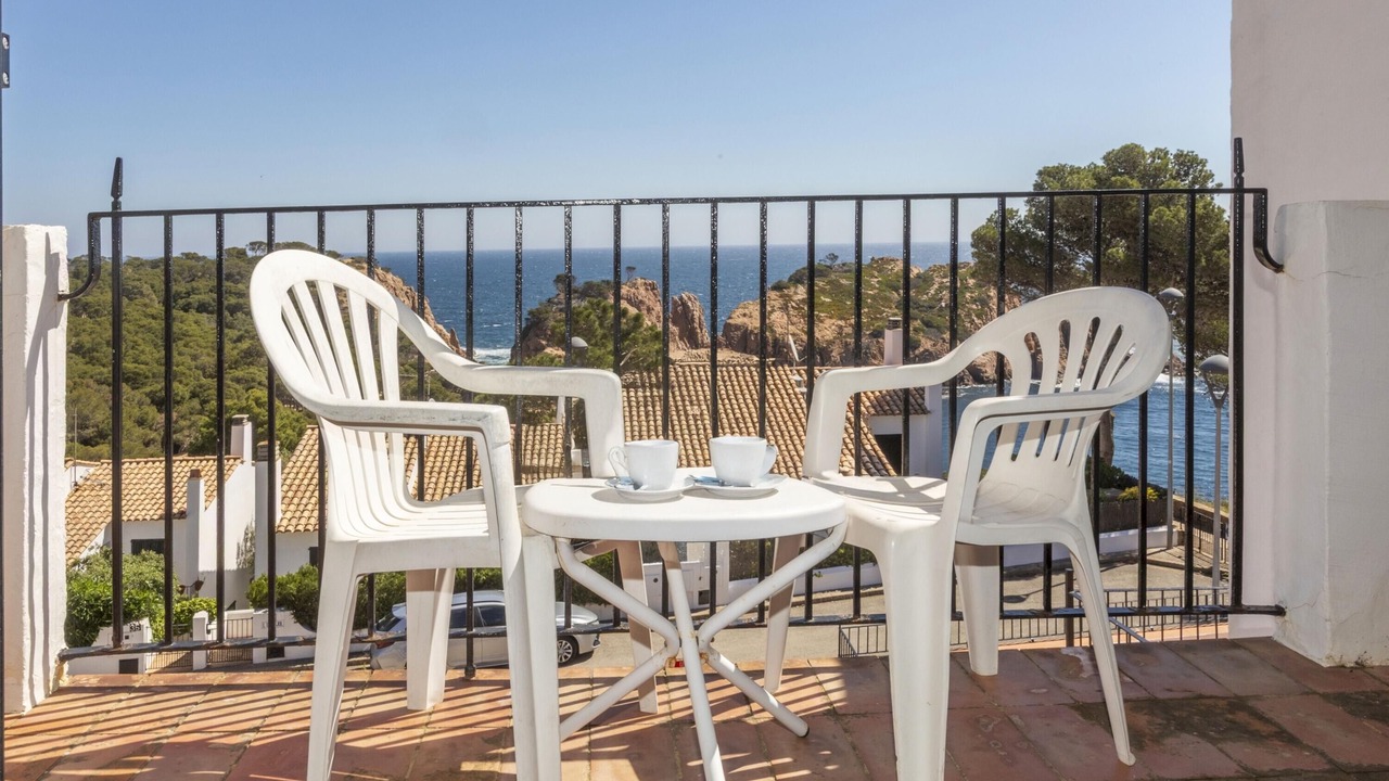 Photo of Patio Balcony in Tamariu