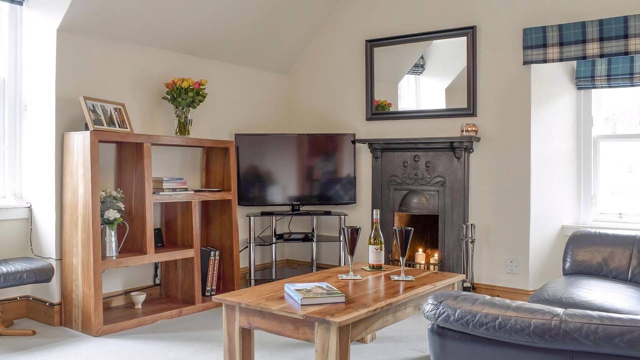 Photo of Bedroom in Airth