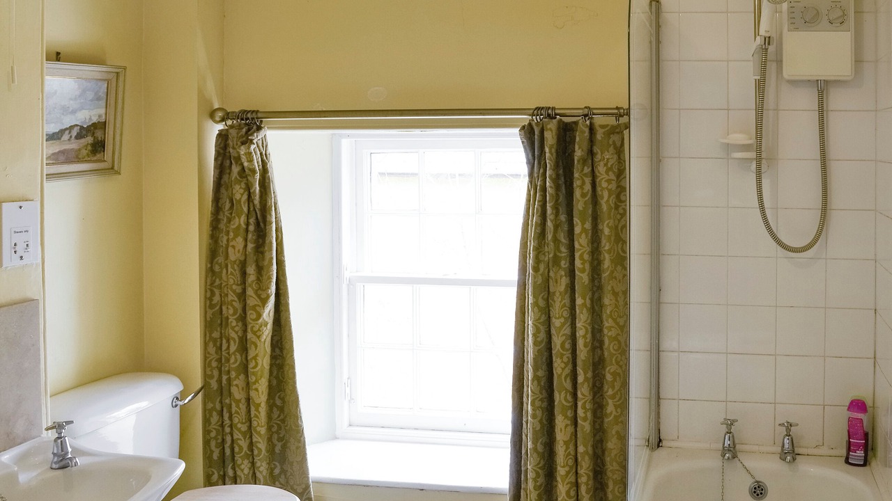 Photo of Bathroom in Kelso