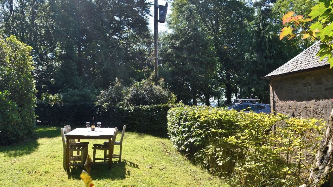 Photo of Outdoor in Sorn
