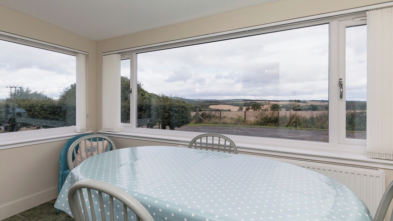 Photo of Bedroom in Airth