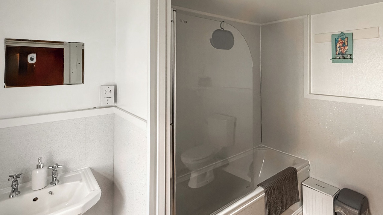 Photo of Bathroom in Pinmore