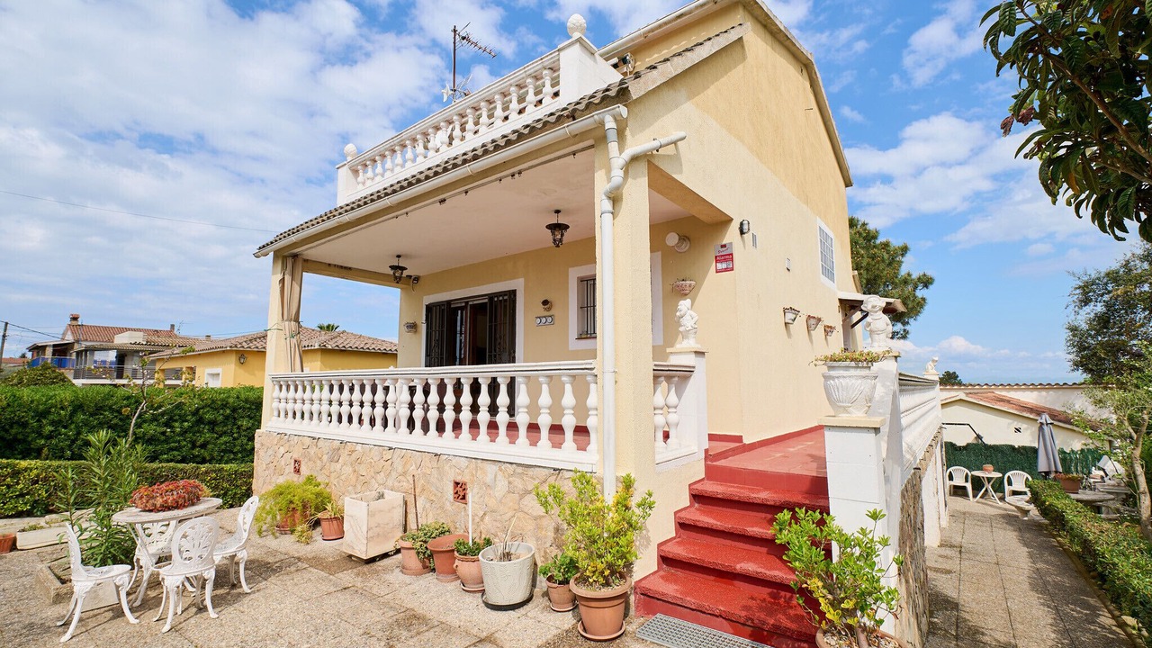 Photo of Outdoor in Lloret Blau
