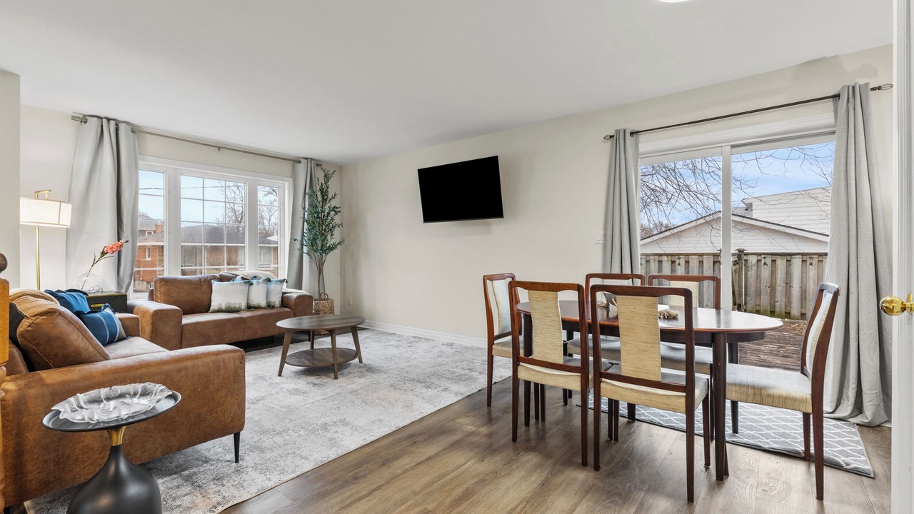 Photo of Livingroom in St. Catharines