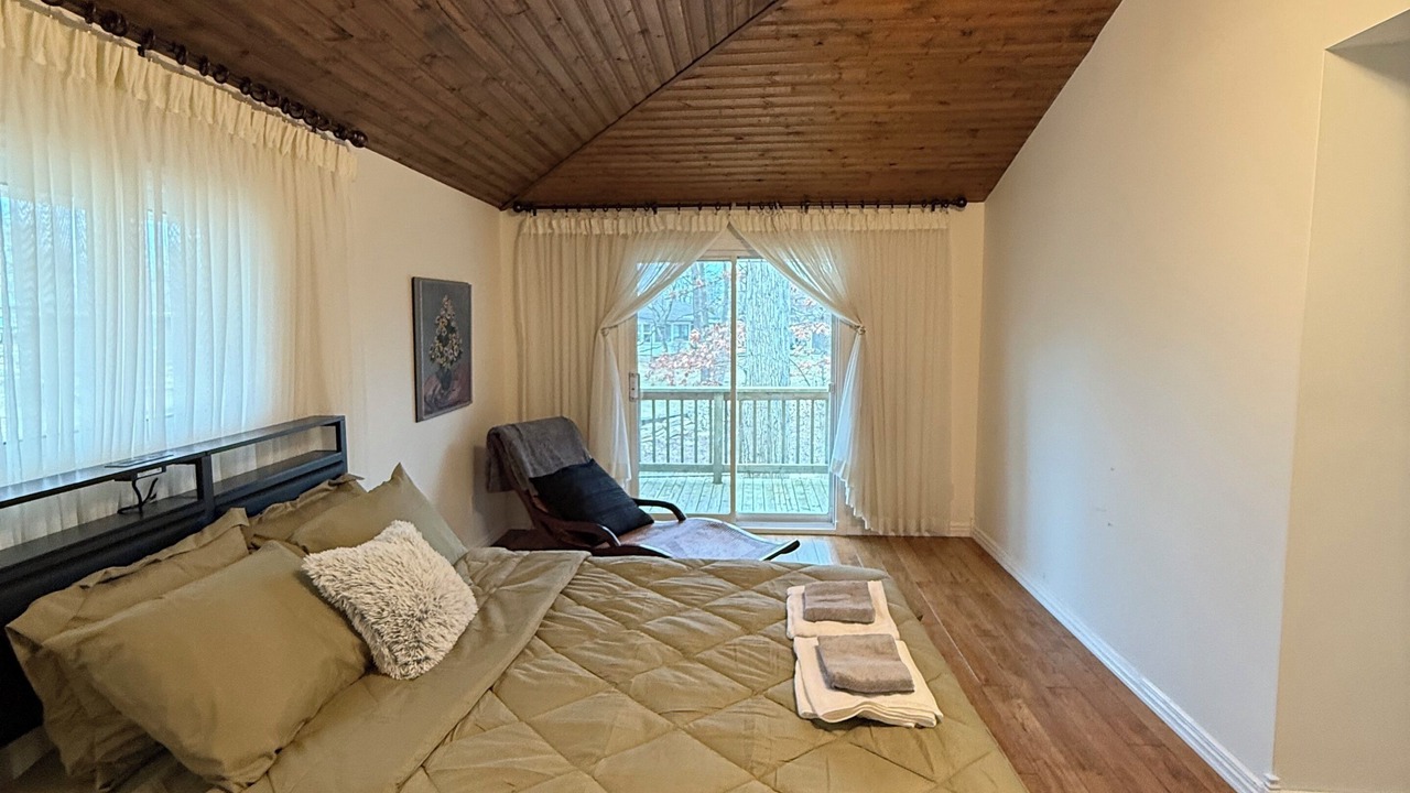 Photo of Bedroom in Wheatley