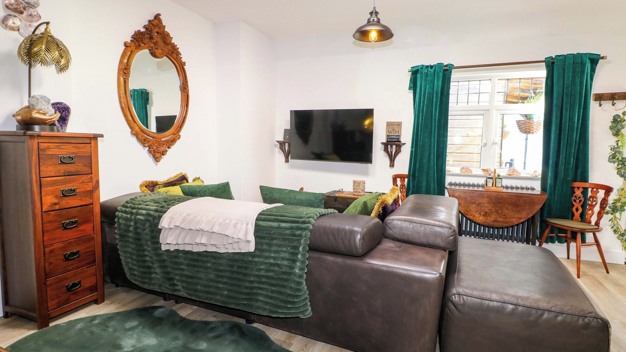 Photo of Livingroom in Westbourne