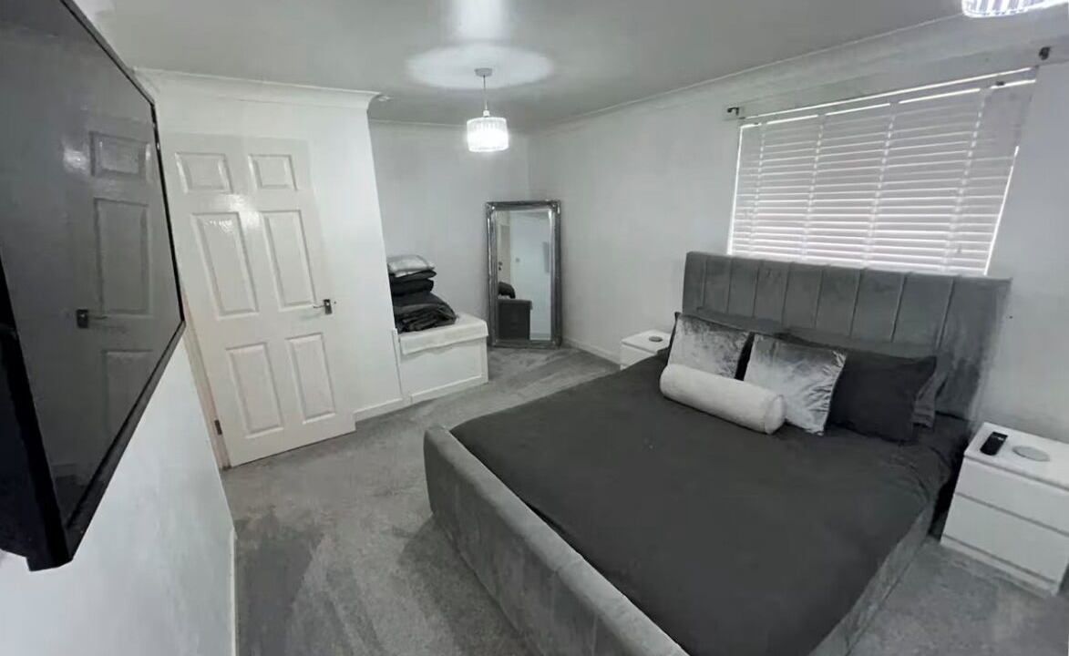 Photo of Bedroom in Larkhall