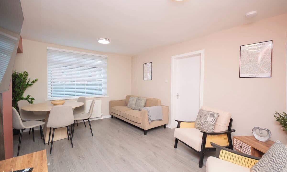 Photo of Livingroom in Motherwell