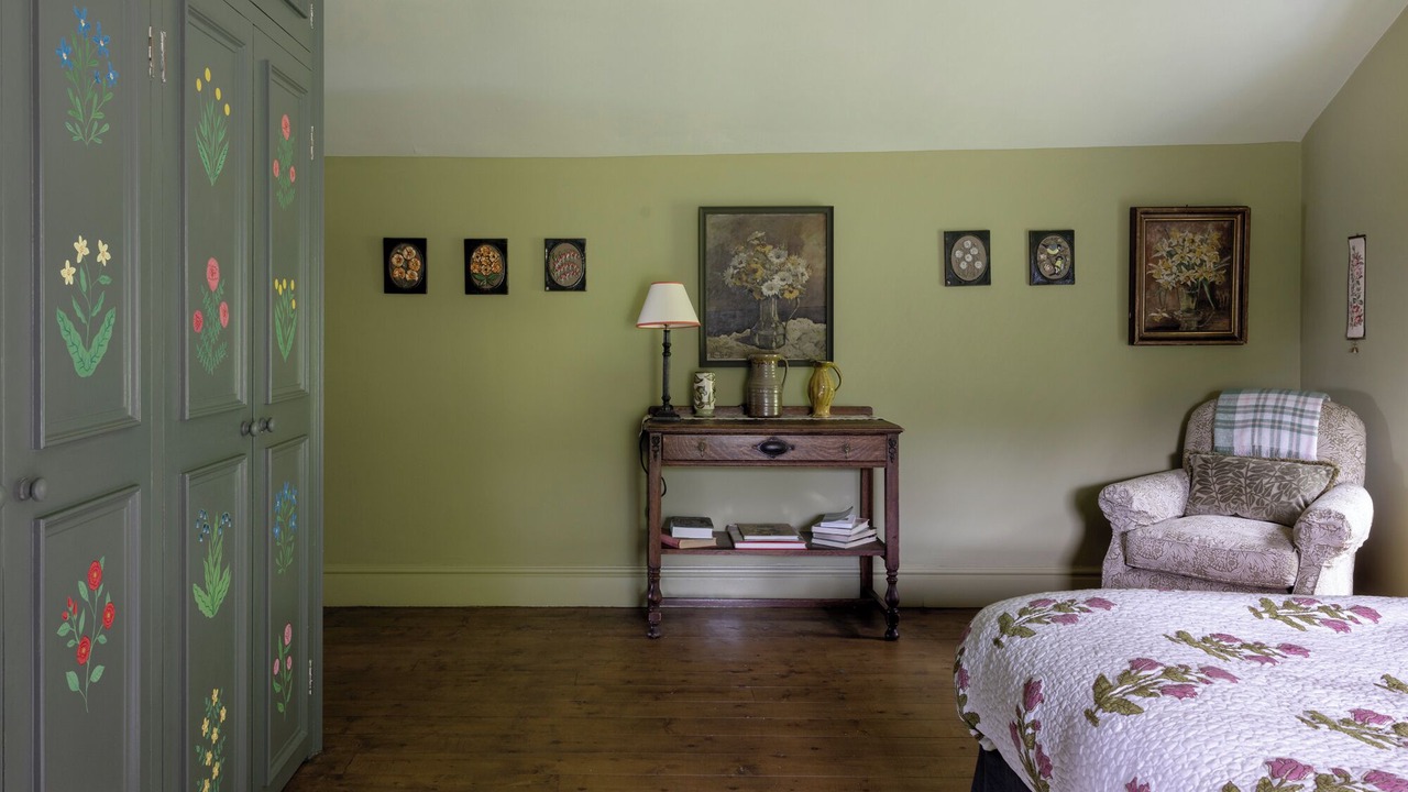 Photo of Bedroom in Dunoon