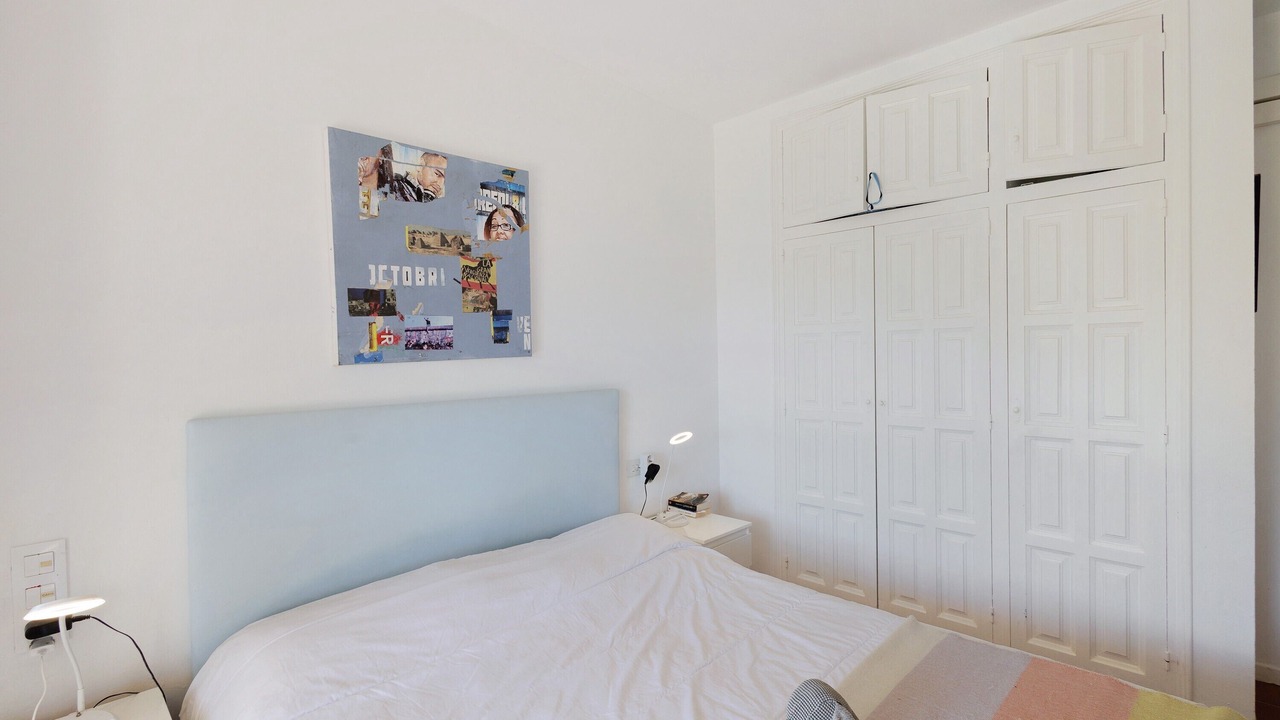 Photo of Bedroom in Pals