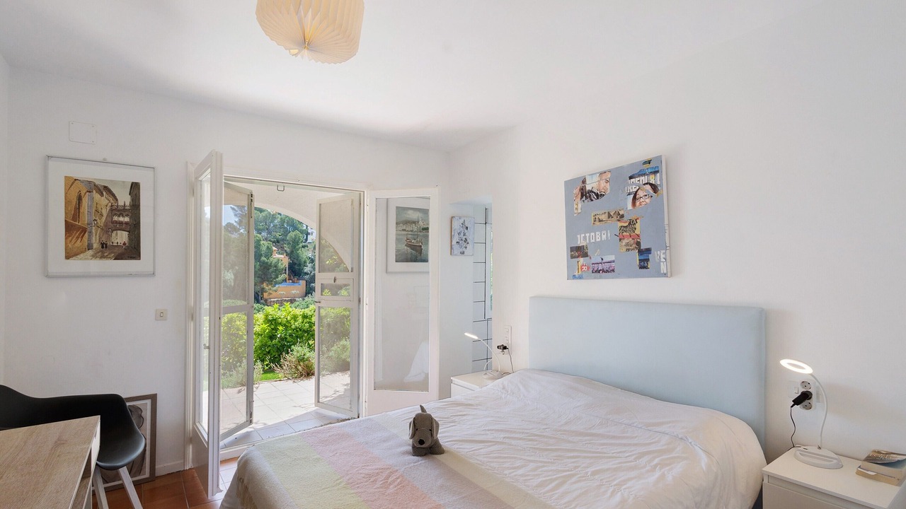 Photo of Bedroom in Pals