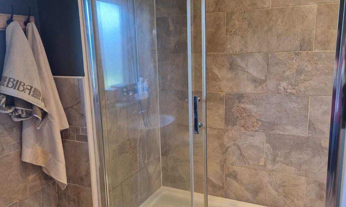 Photo of Bathroom in Paisley