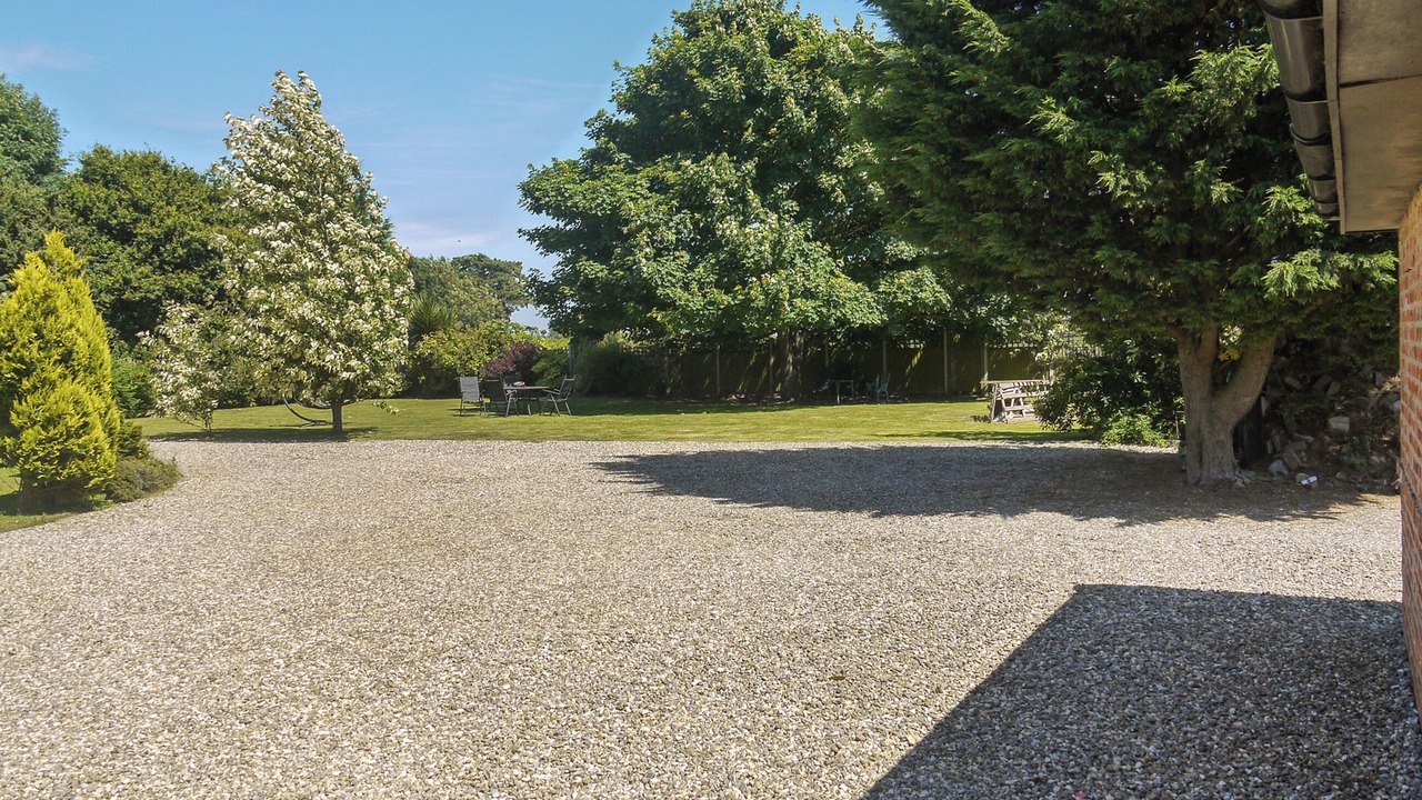 Photo of Outdoor in Hopton