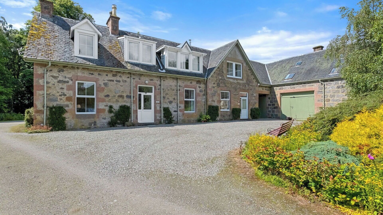 Photo of Others in Marybank