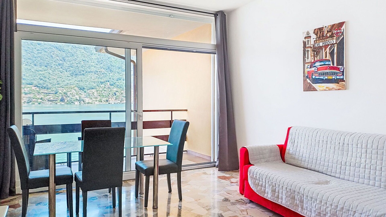 Photo of Bedroom in Porto Ceresio
