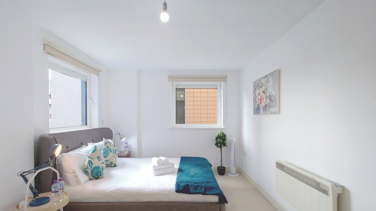 Photo of Bedroom in Newham