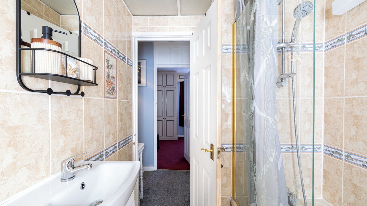Photo of Bathroom in Parsloes