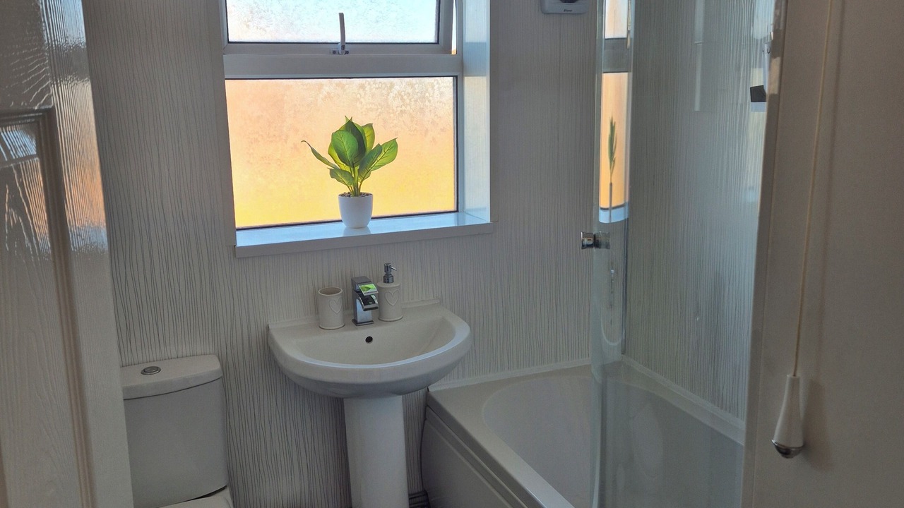 Photo of Bathroom in Tea Green