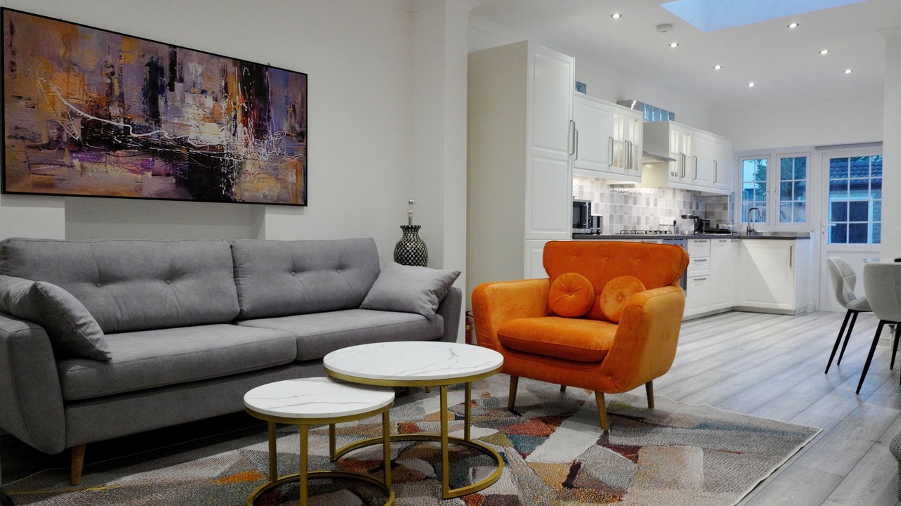 Photo of Livingroom in Noel Park
