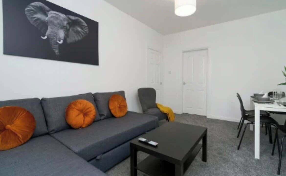 Photo of Livingroom in Wishaw