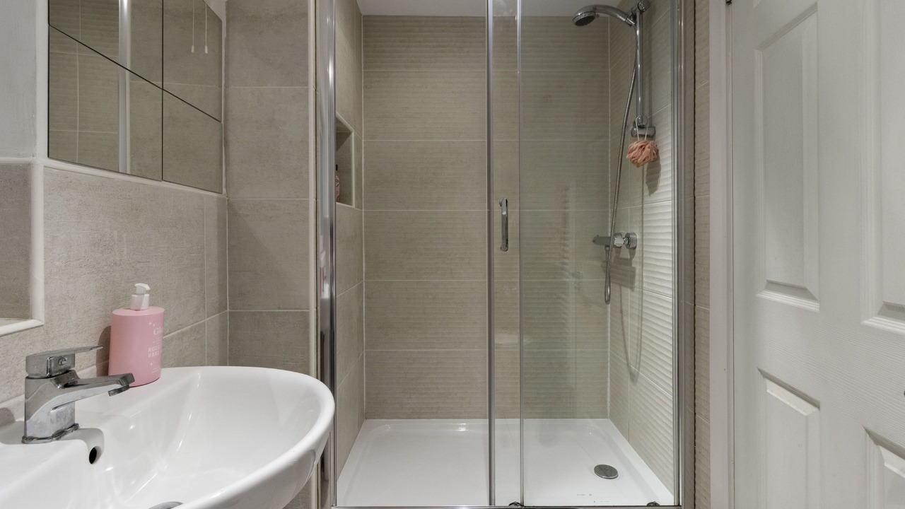Photo of Bathroom in Shaldon