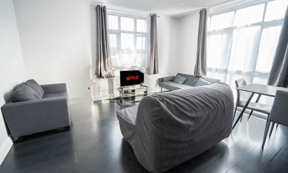 Photo of Livingroom in High Barnet