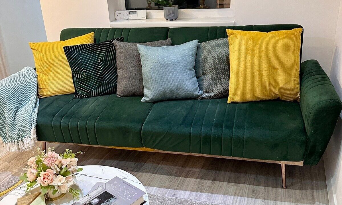 Photo of Livingroom in Mexborough