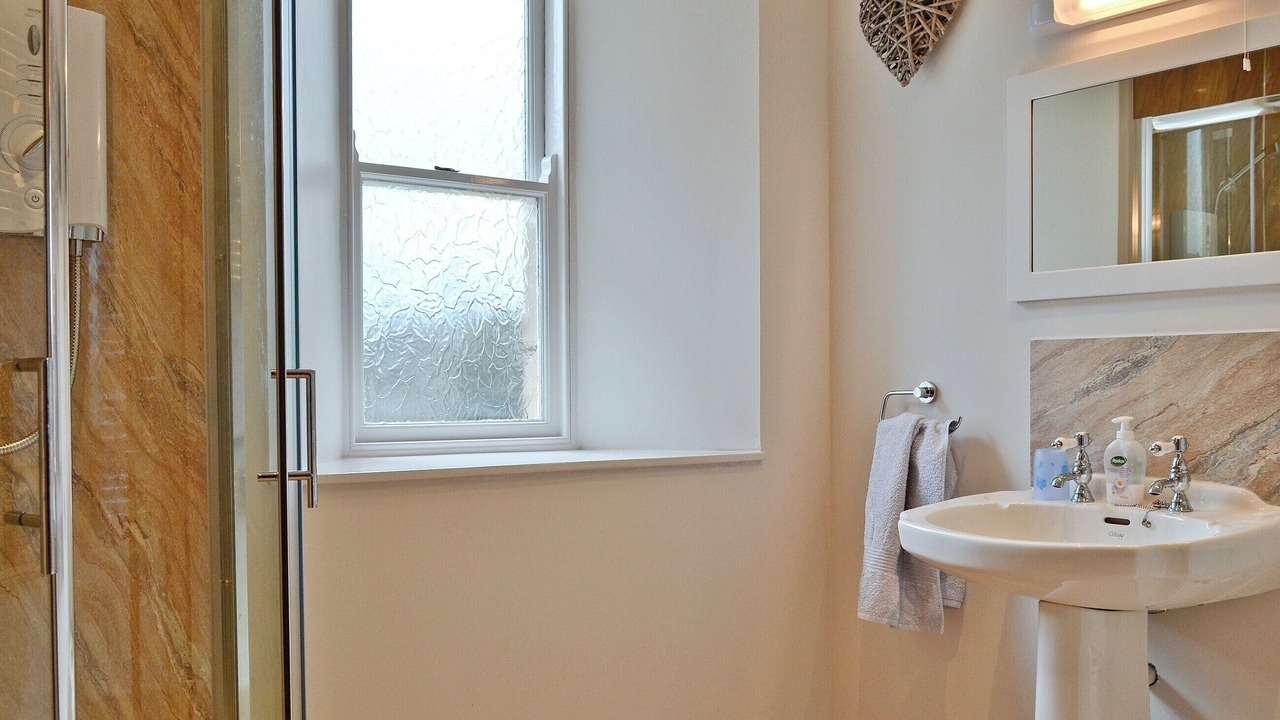 Photo of Bathroom in Lochgilphead