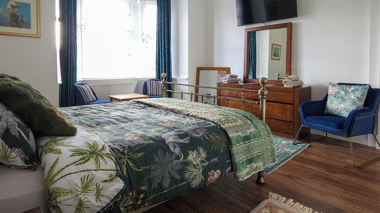 Photo of Bedroom in Govan