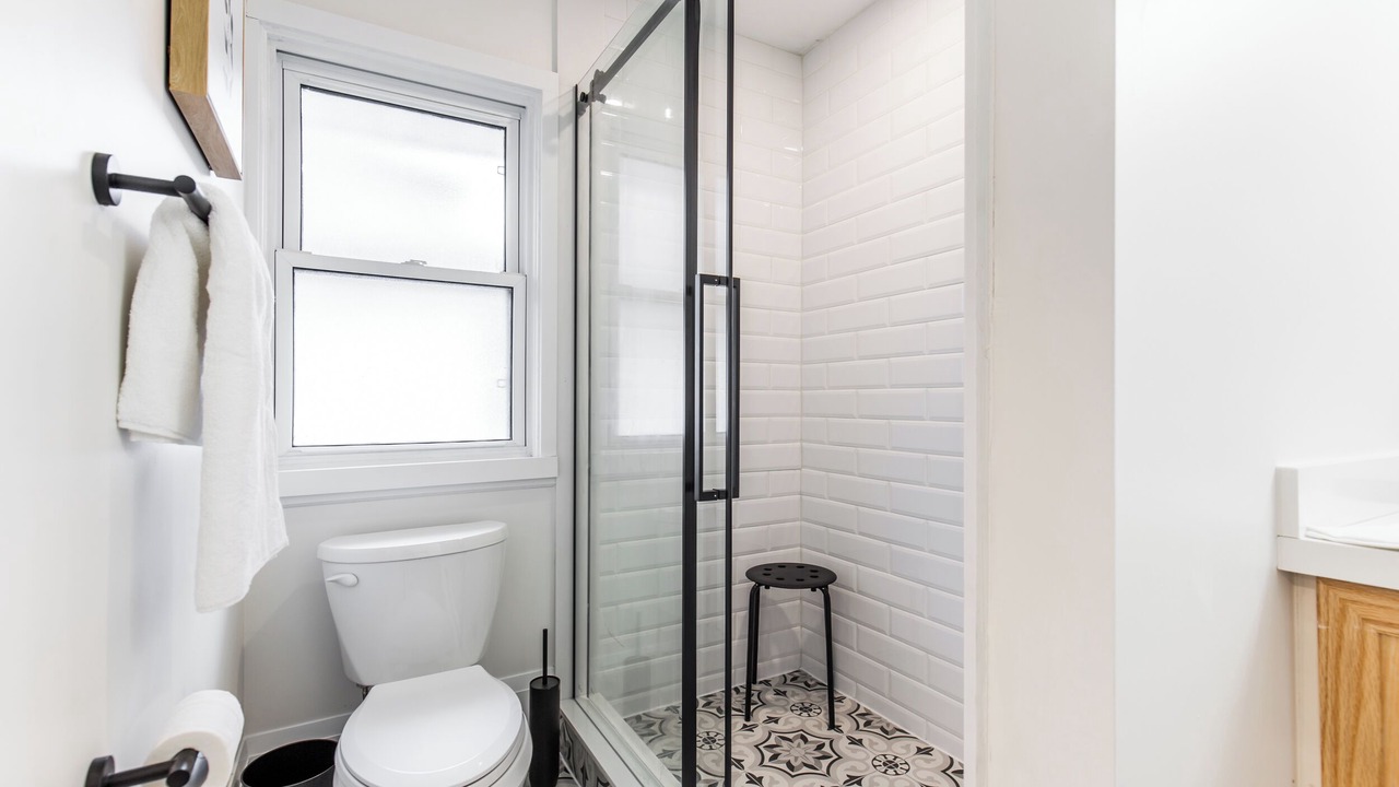 Photo of Bathroom in Niagara Falls