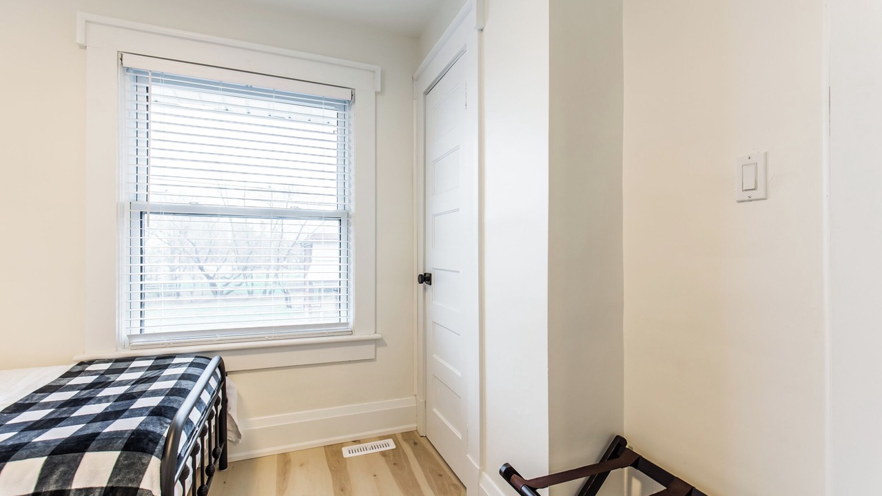 Photo of Bedroom in Niagara Falls