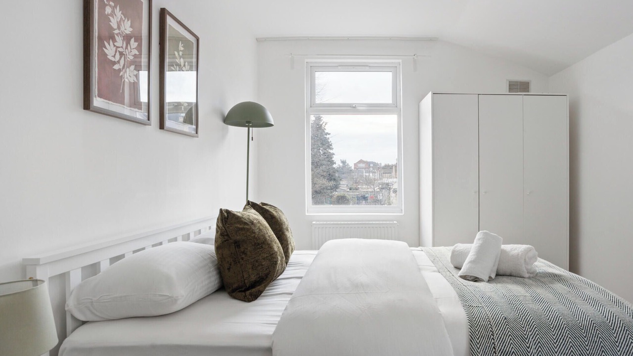 Photo of Bedroom in Green Street East