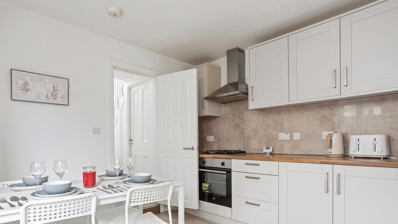 Photo of Kitchen in Green Street East