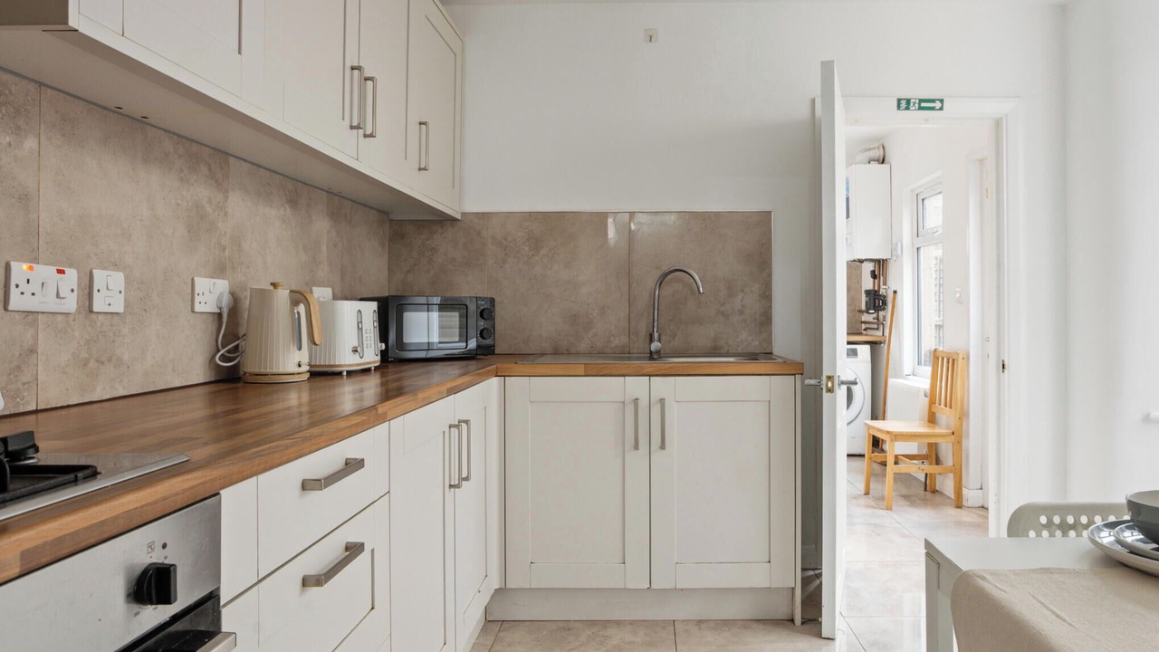 Photo of Kitchen in Green Street East