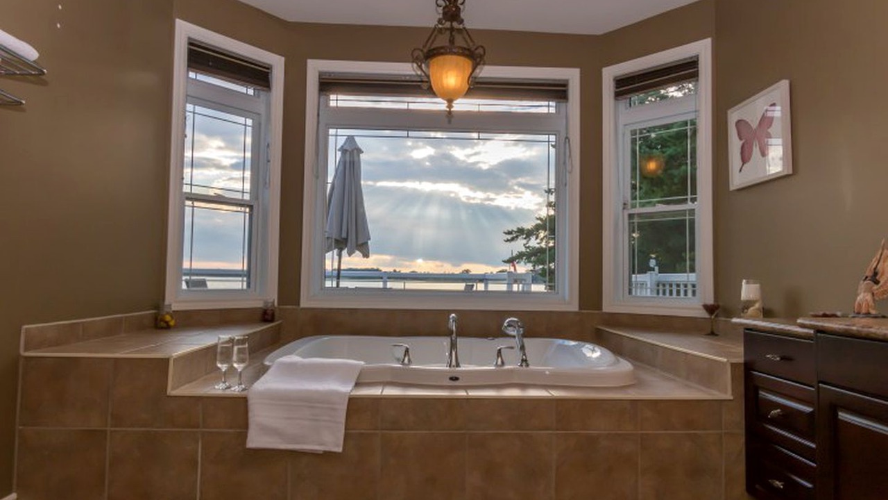 Photo of Bathroom in Janetville